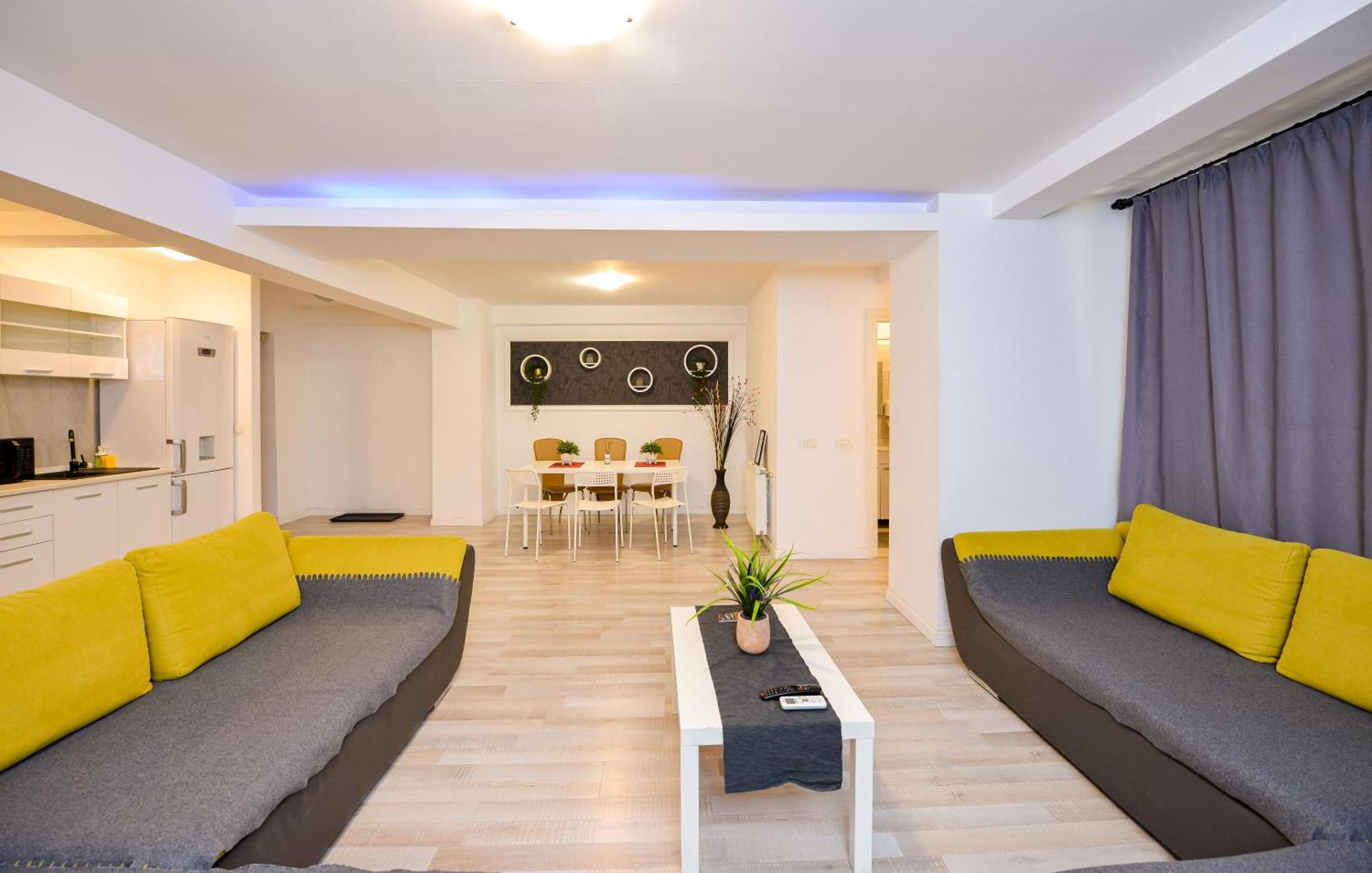 Shabbat Apartments Bukarest Exteriör bild