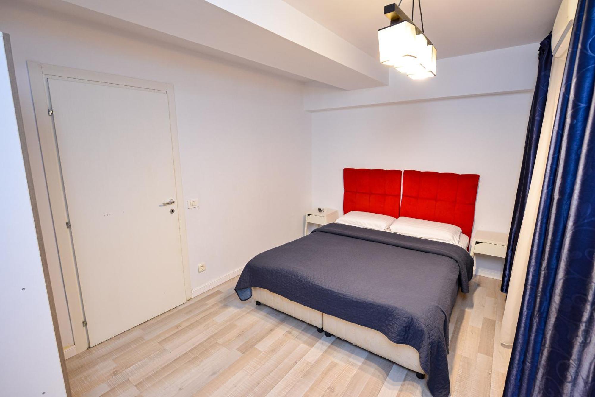 Shabbat Apartments Bukarest Exteriör bild
