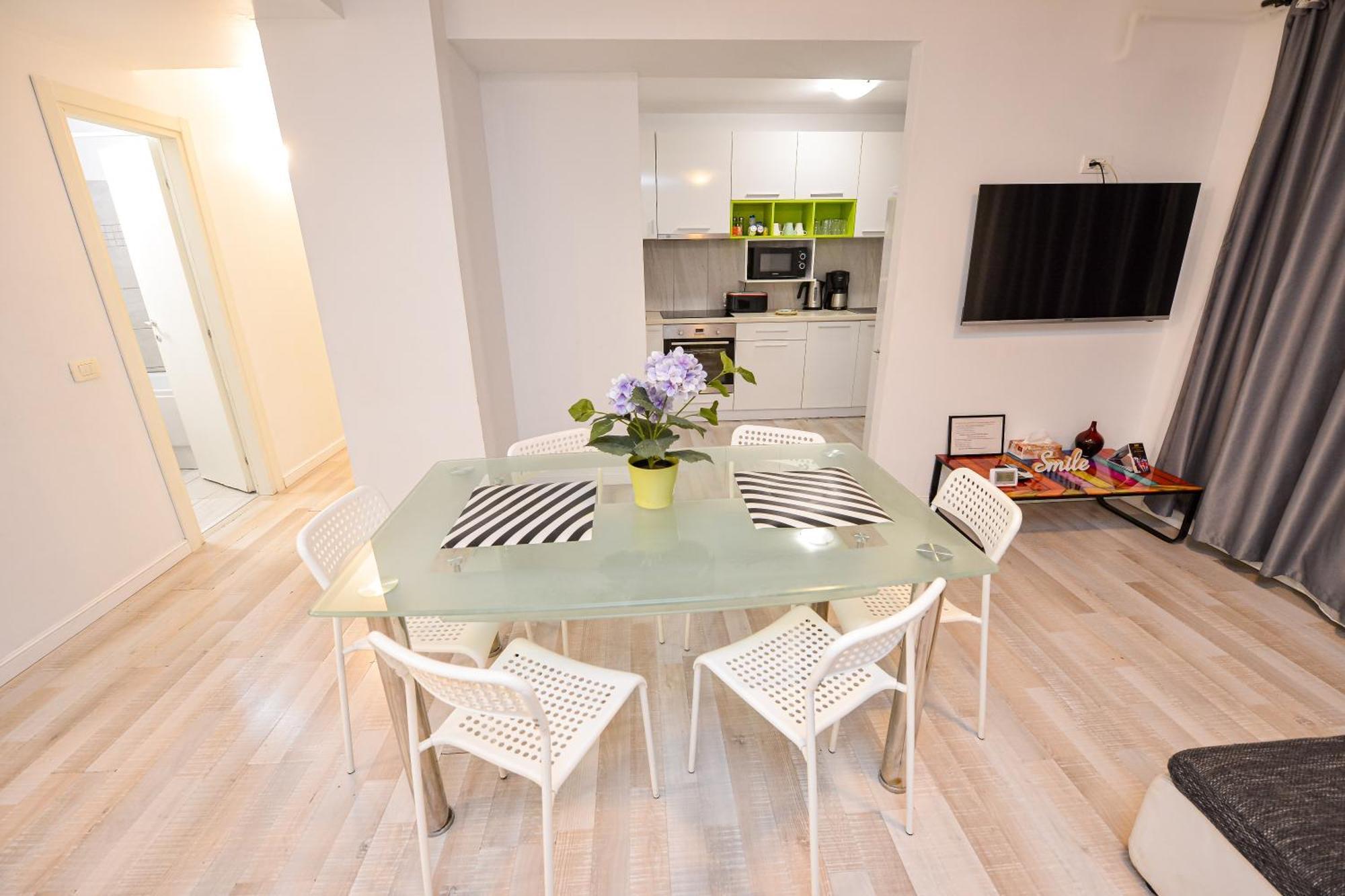 Shabbat Apartments Bukarest Exteriör bild